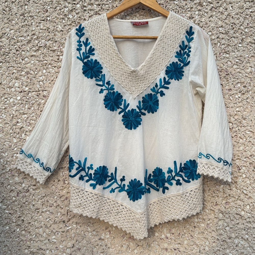 Embroidered Bohemian Crochet Neck Top